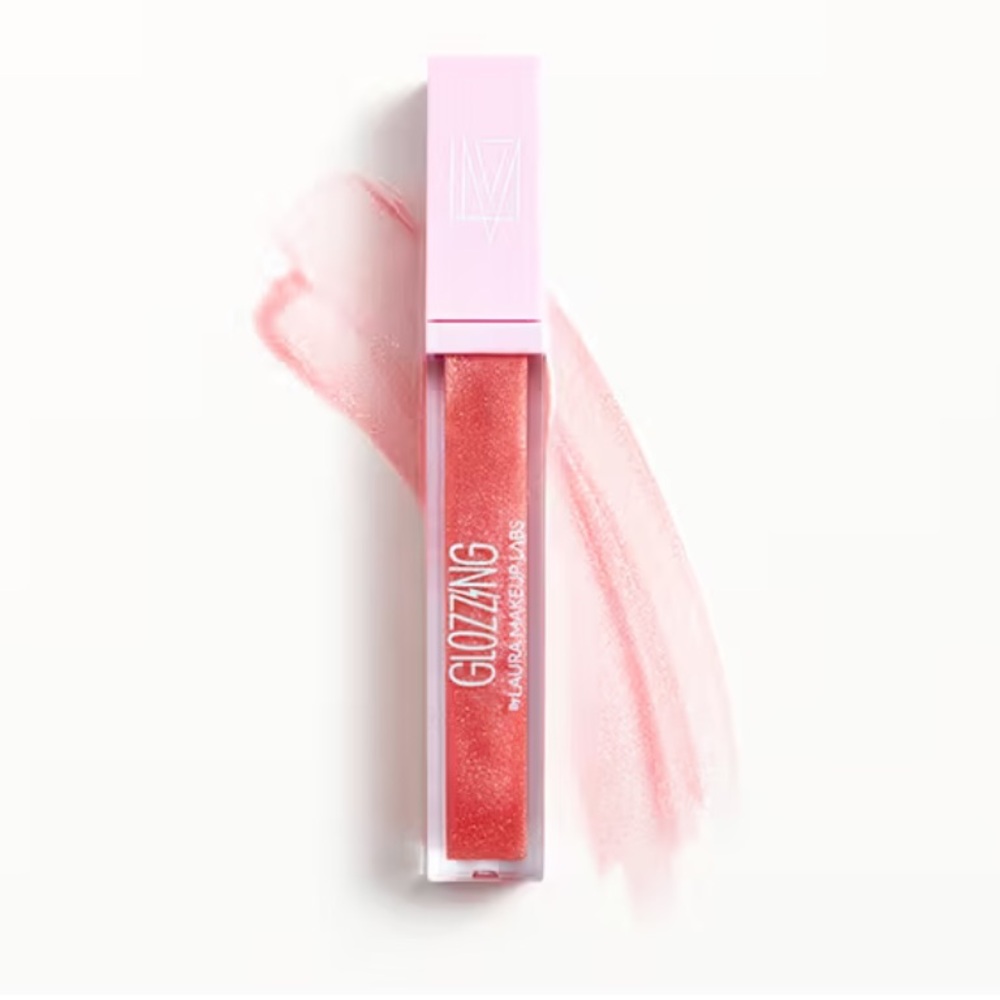 💎 LAURA MAKEUP LABS Glozzing Sparkly Lipgloss in Color Myzztic New Sealed